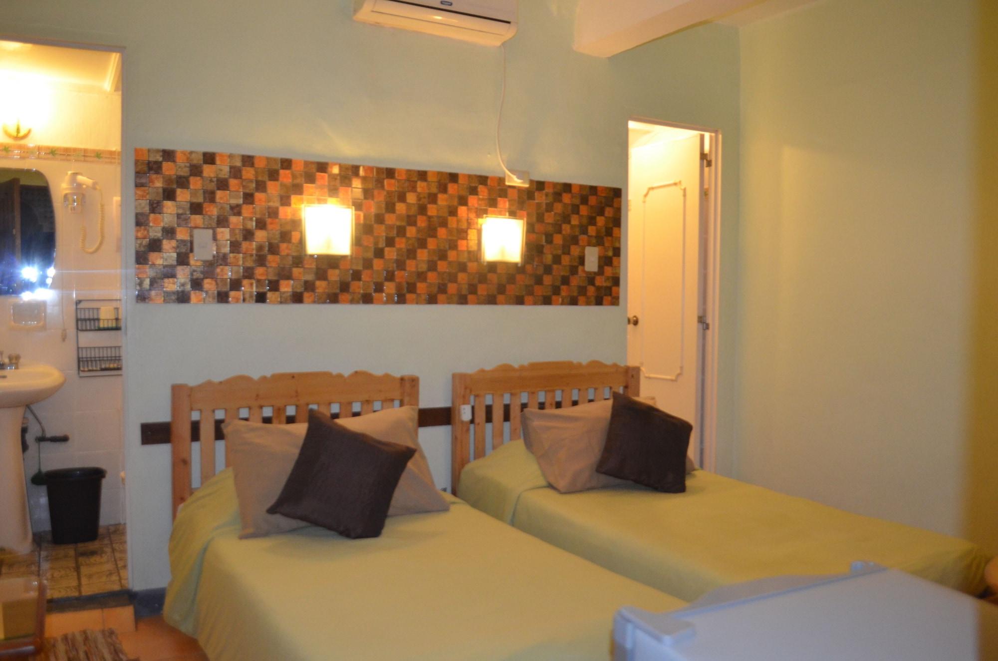 Saint Illian'S Inn Makati Макати Экстерьер фото
