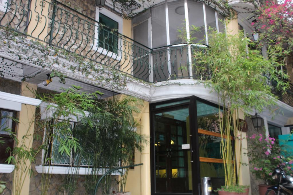 Saint Illian'S Inn Makati Макати Экстерьер фото